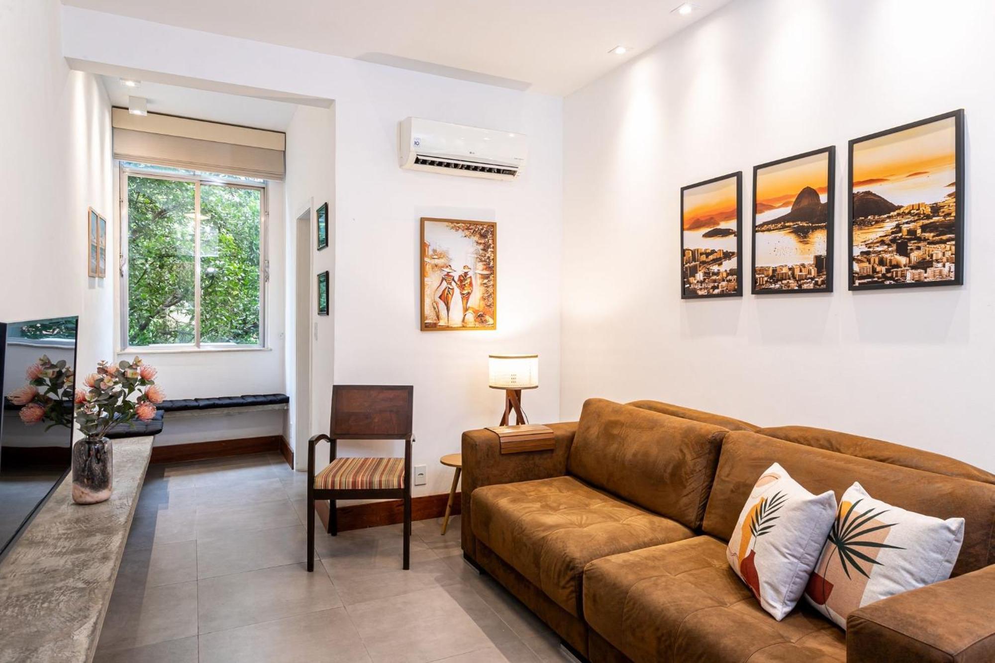 Apartamento 2qtos A 7min Da De Copacabana | Br 669/301 *